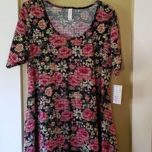Lularoe perfect tee